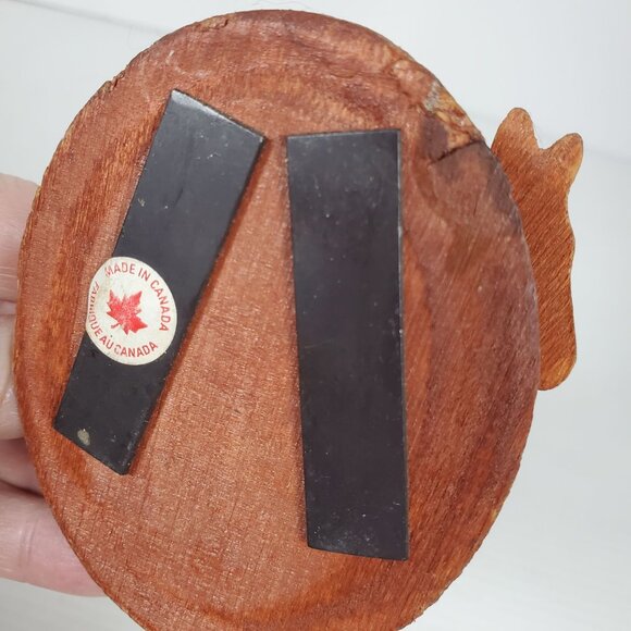 Vintage RCMP Wooden Clip Magnet – Hand Carved Royal Canadian Mounted Police Souv - Picture 9 of 15